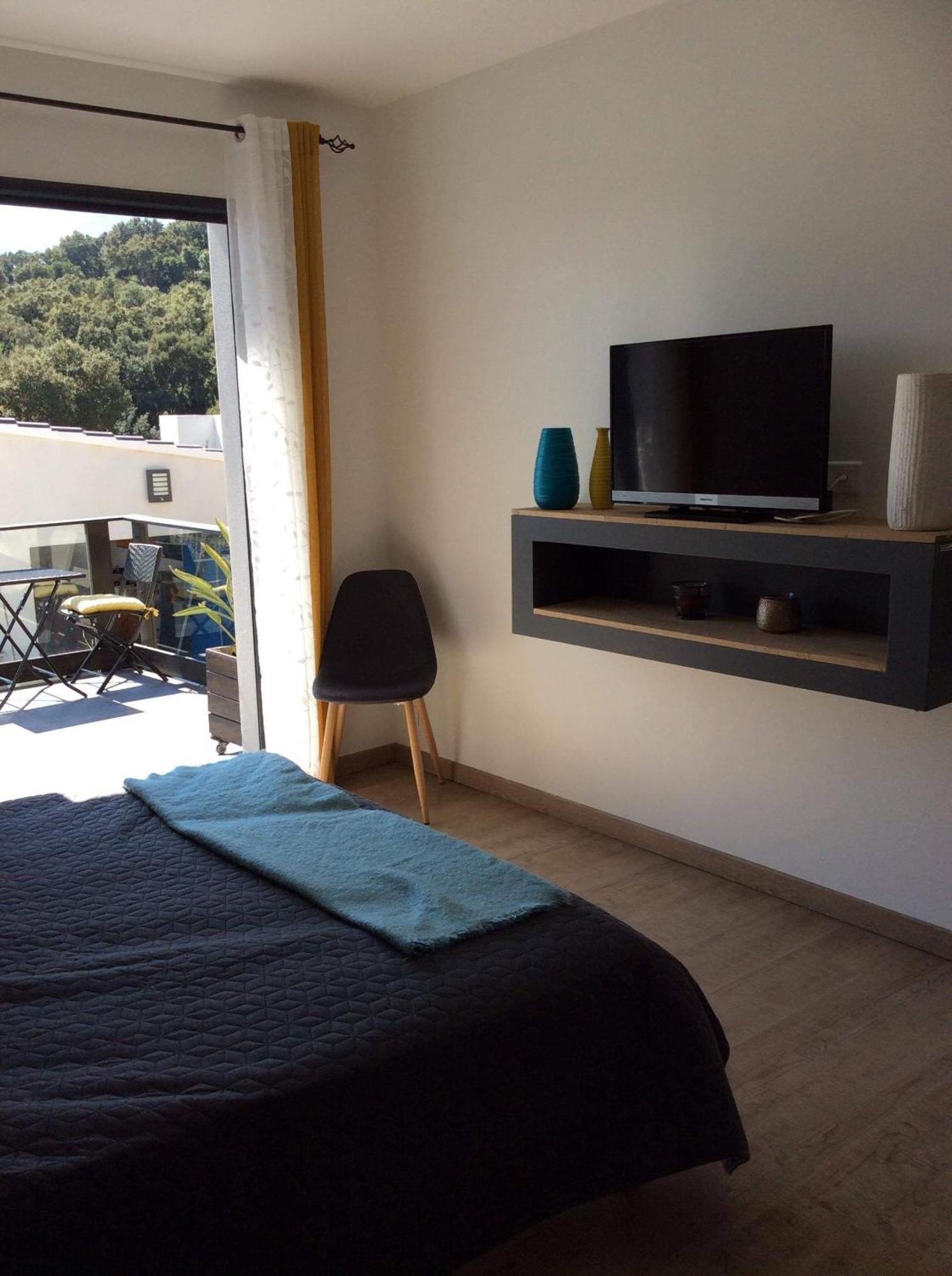 Couette-café Au Bien Bastia (Corsica)